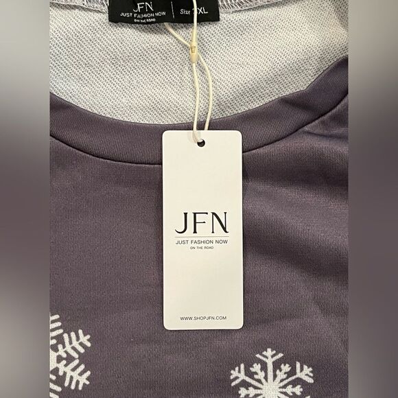 NWT Women’s 3X Lightweight Christmas Reindeer Sweatshirt NEW - Picture 5 of 9